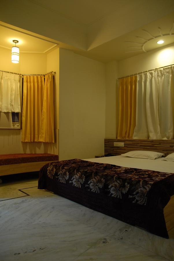 Hotel Vrinda Nāthdwāra Εξωτερικό φωτογραφία