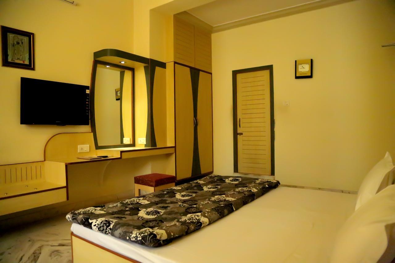 Hotel Vrinda Nāthdwāra Εξωτερικό φωτογραφία